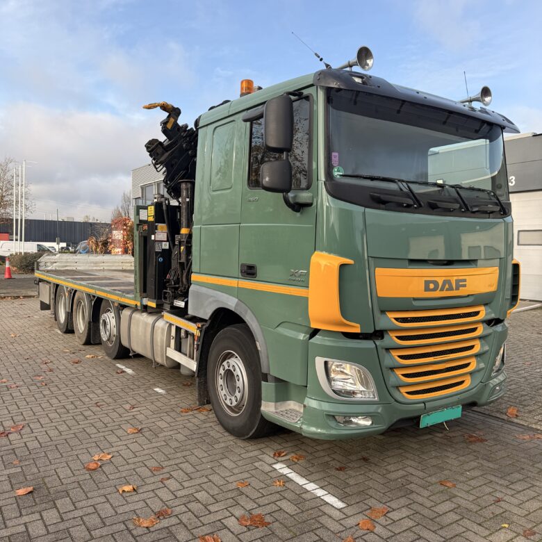 DAF  XF 460 8x2 Triple, Crane truck with Hiab crane 400 E-5 - Image 8