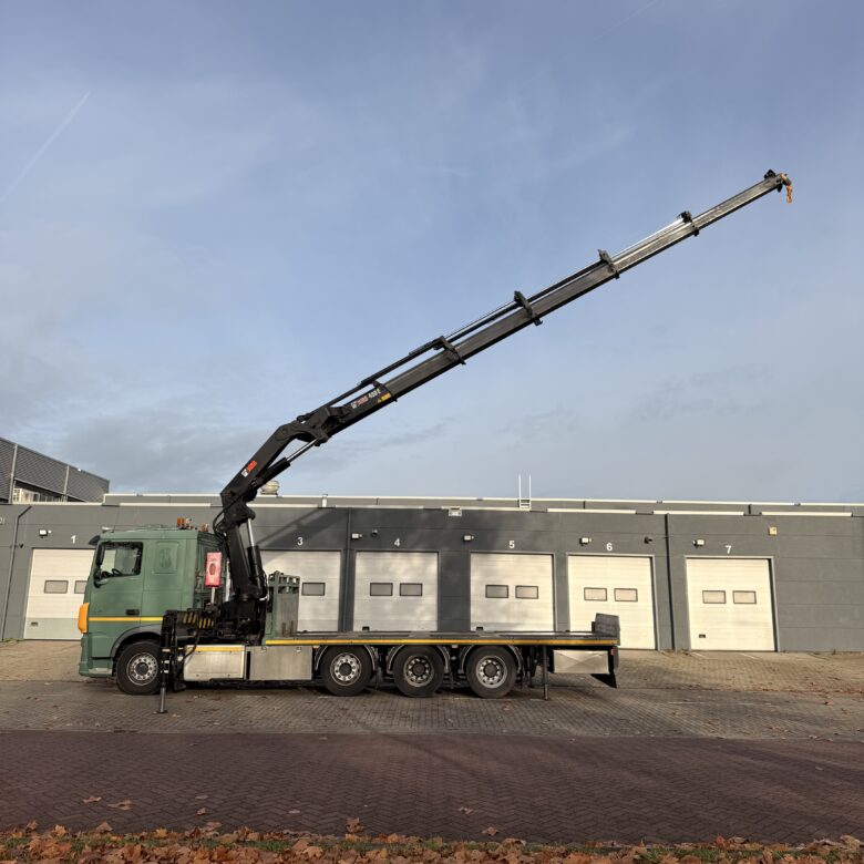DAF  XF 460 8x2 Triple, Crane truck with Hiab crane 400 E-5 - Image 1