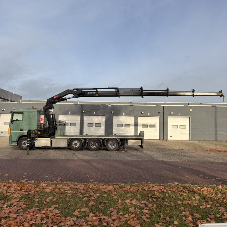 DAF  XF 460 8x2 Triple, Crane truck with Hiab crane 400 E-5 - Image 2