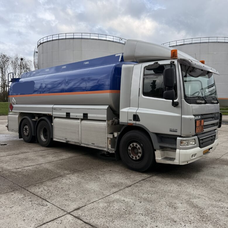 DAF  75.250, Fuel Tankwagen - Image 1
