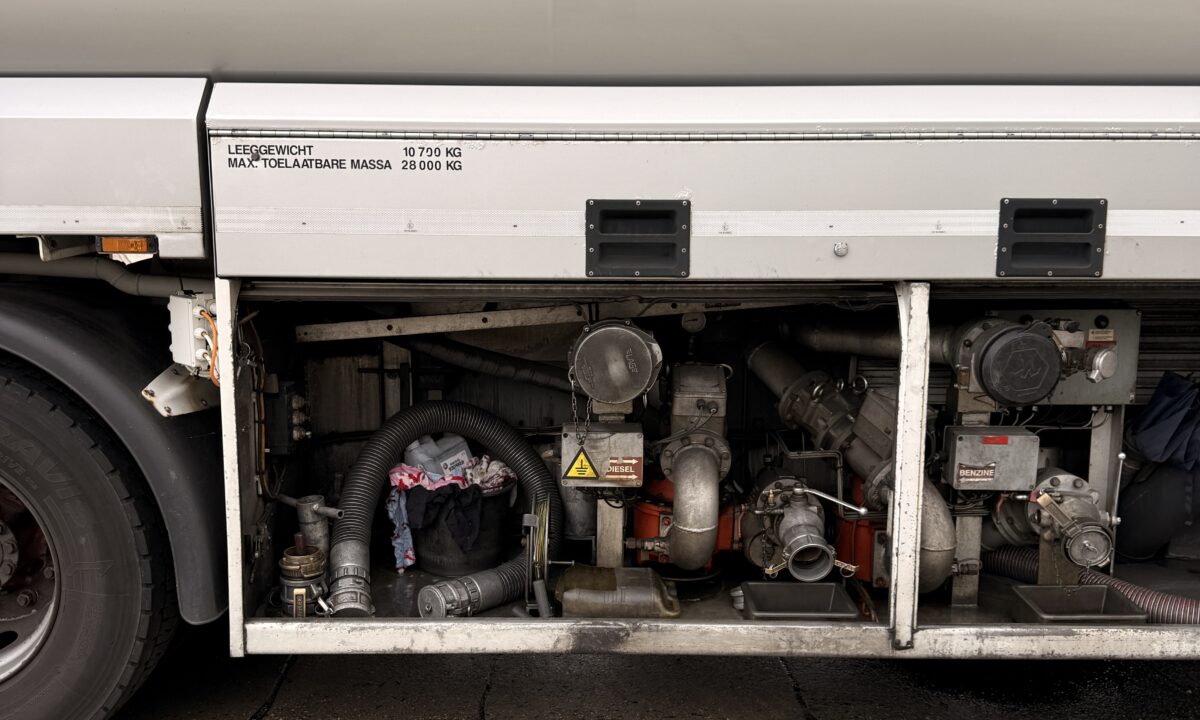 DAF  75.250, Fuel Tankwagen - Image 6