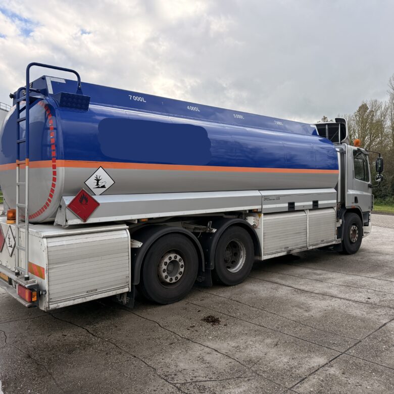 DAF  75.250, Fuel Tankwagen - Image 2