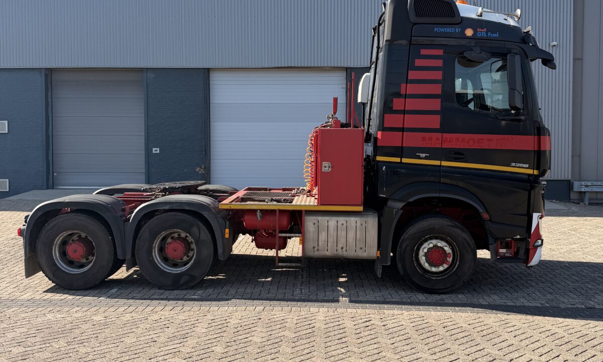 Mercedes Arocs 3358 S 6x4 - 180t Heavy transport - Image 6