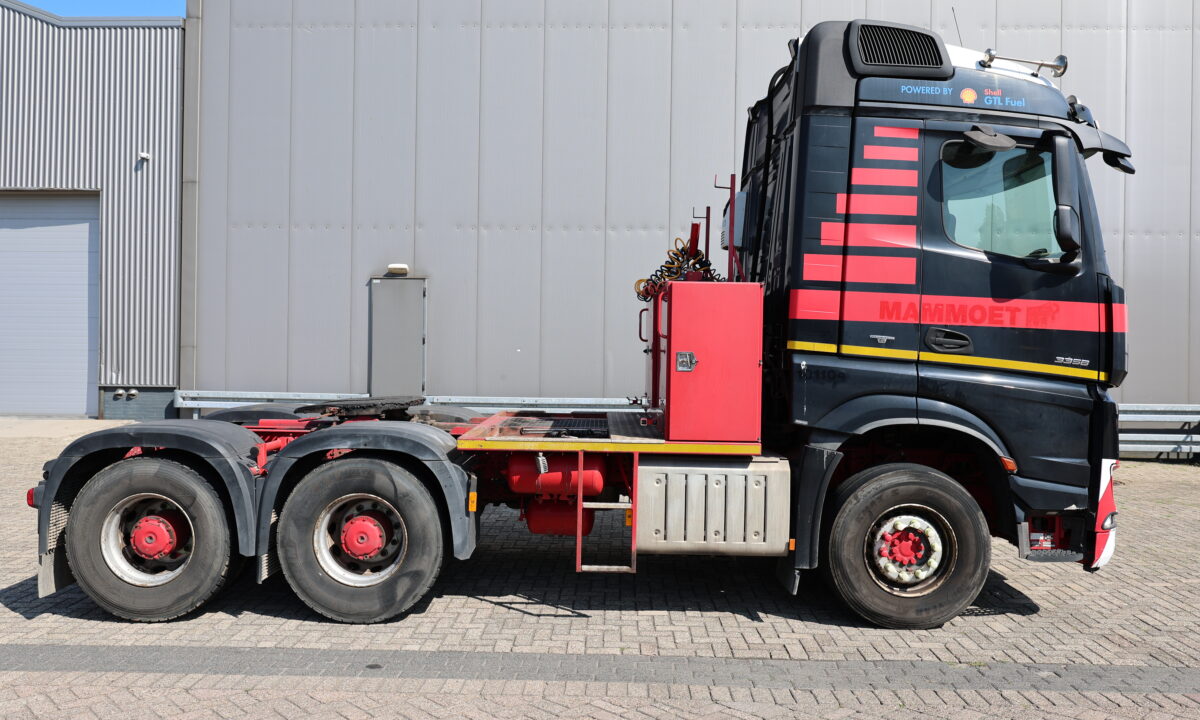 Mercedes Arocs 3358 S 6x4 - 180t Heavy transport - Image 7