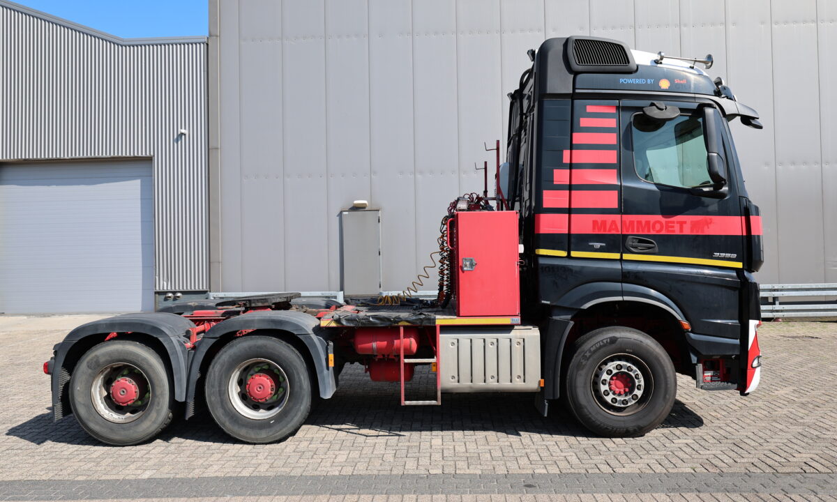 Mercedes Arocs 3358 S 6x4 - 180t Heavy transport - Image 8