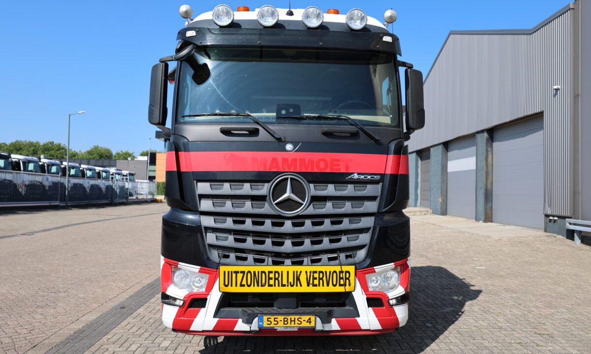 Mercedes Arocs 3358 S 6x4 - 180t Heavy transport - Image 6
