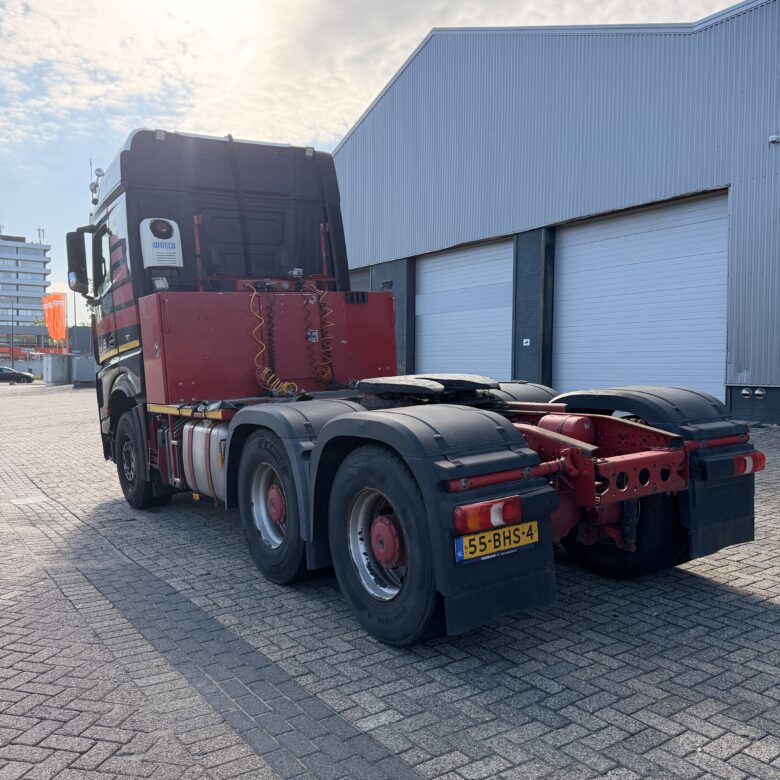 Mercedes Arocs 3358 S 6x4 - 180t Heavy transport - Image 3