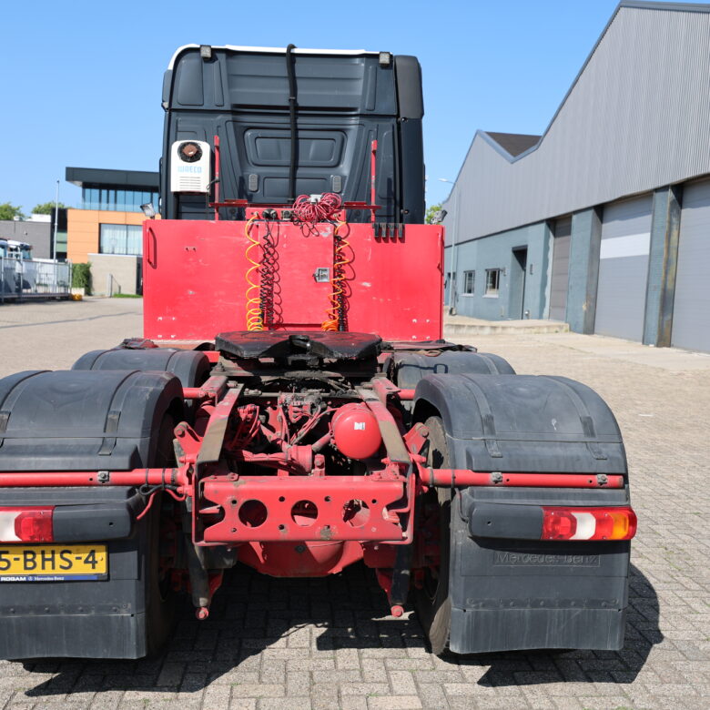 Mercedes Arocs 3358 S 6x4 - 180t Heavy transport - Image 4