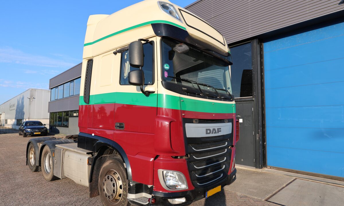 DAF  XF460, 6x2. Manual Gearbox - Image 11